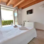 Red In Marciaga Di קוסטרמנו
