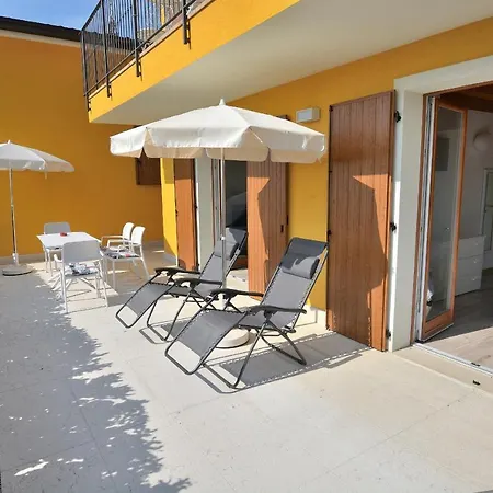 Apartment Red In Marciaga Di *